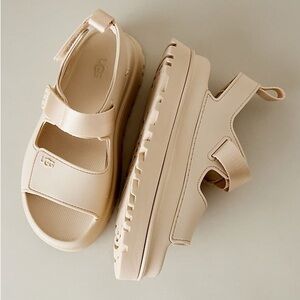 💛UGG GOLDEN GLOW SANDALS💛